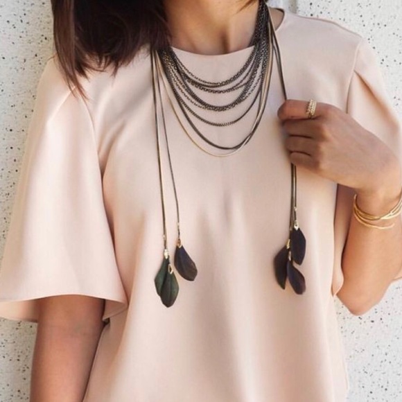 Stella and Dot layered feather necklace - Picture 10 of 10